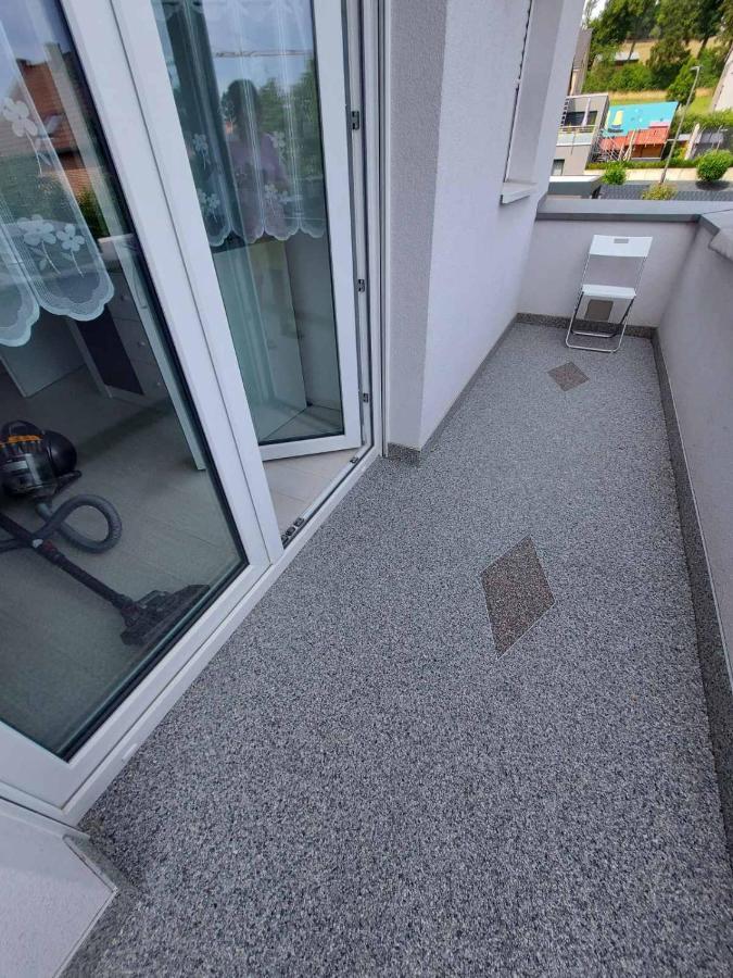 Lovely 2 Bedrooms Of Totally 30 M2 With Private Balcony Vichten Екстериор снимка